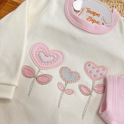 Conj. de Malha 3 peças - Flores de Corações com Strass - Rosa Bebê e Off White